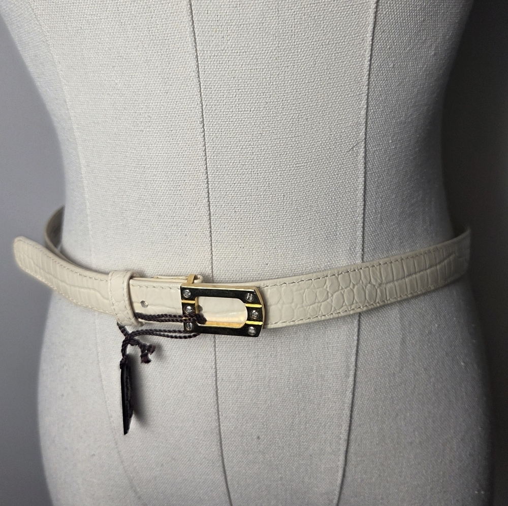 Cream Croc-Texture Women's Belt with Gold Buckle